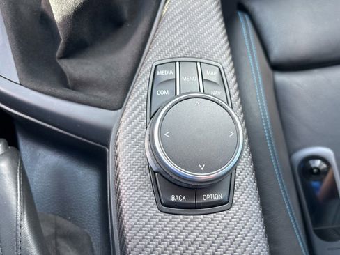 Used 2018 BMW M2 RWD image 35