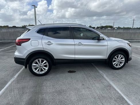 Used 2019 Nissan Rogue Sport SV image 31