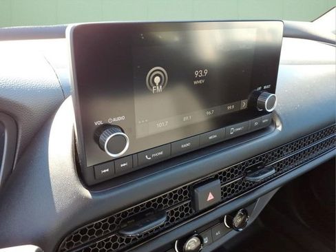 Used 2023 Honda HR-V LX image 22