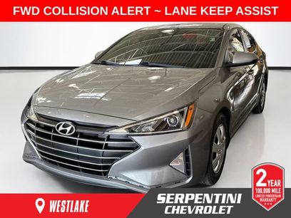 Used 2020 Hyundai Elantra SE w/ Cargo Package (C1)