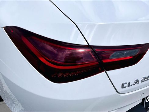 Used 2025 Mercedes-Benz CLA 250 image 29