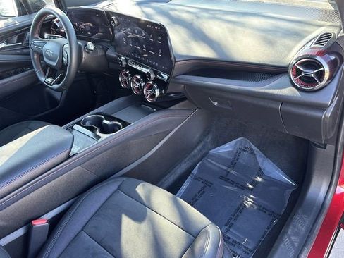 Certified 2024 Chevrolet Blazer EV RS image 25