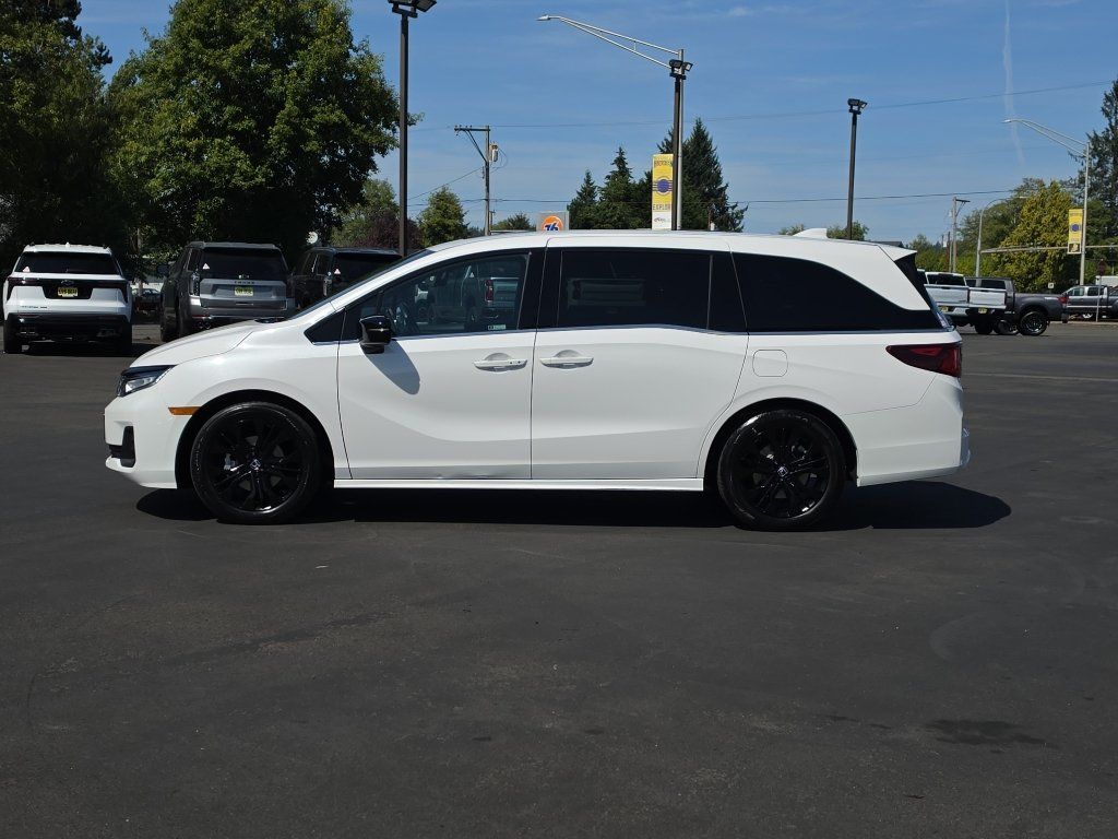Used 2025 Honda Odyssey Sport-L image 6