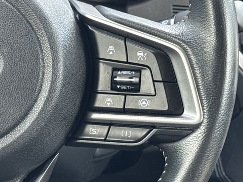 Used 2021 Subaru Forester Premium AWD/4WD image 5