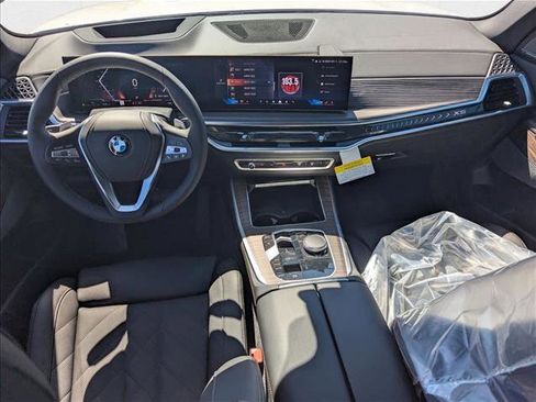 New 2026 BMW X5 sDrive40i w/ Premium Package image 14