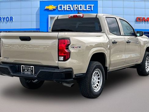 Used 2024 Chevrolet Colorado W/T image 5