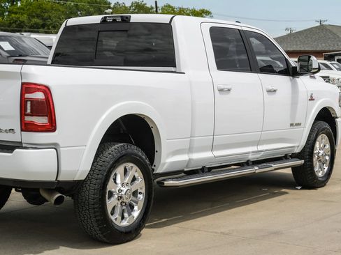 Used 2022 RAM 2500 Laramie AWD/4WD image 13