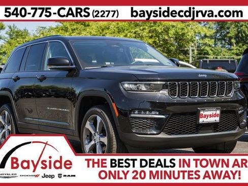 Used 2023 Jeep Grand Cherokee Limited AWD/4WD image 1