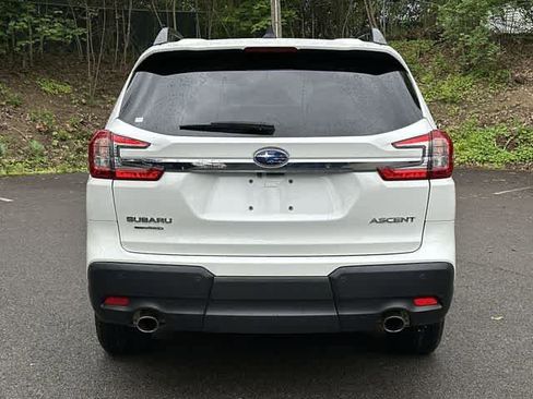 Certified 2023 Subaru Ascent Premium w/ Convenience Package AWD/4WD image 4