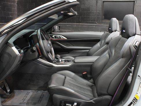Used 2022 BMW M4 xDrive Competition image 43