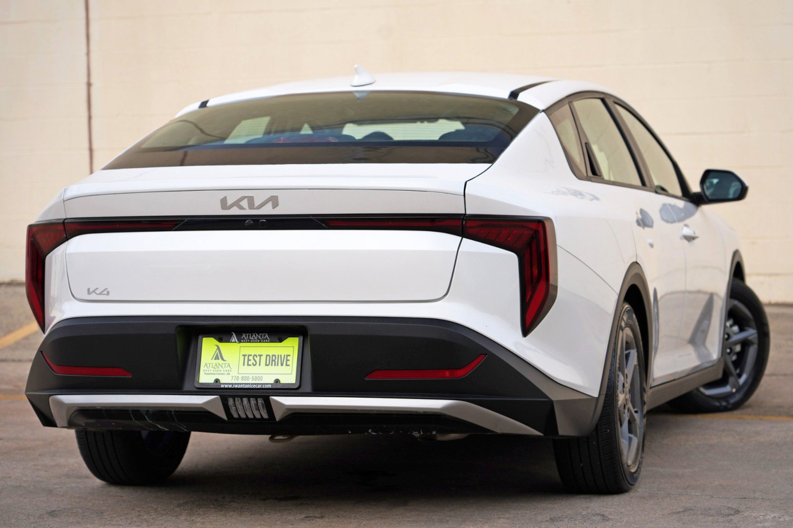 Used 2025 Kia K4 FWD image 4