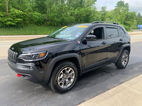 Certified 2022 Jeep Cherokee Trailhawk image 6