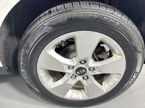 Used 2018 Kia Soul image 5