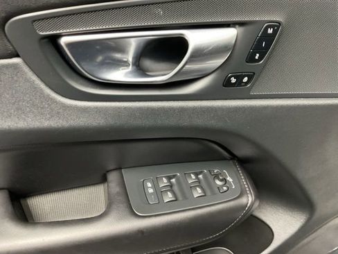 Used 2023 Volvo XC60 B5 Plus w/ Climate Package image 11