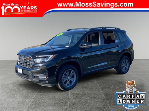 Used 2025 Honda Passport TrailSport image 1