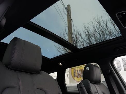 Used 2016 Land Rover Range Rover Sport HSE image 70