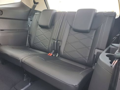 New 2026 Volkswagen Atlas SE FWD image 12