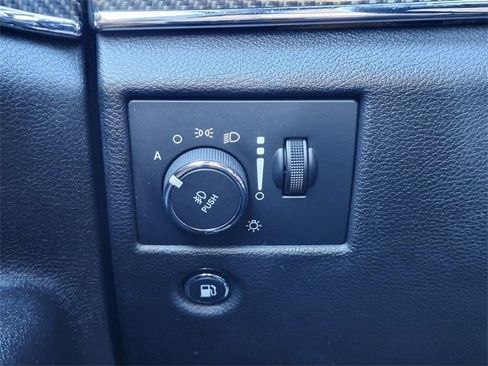 Used 2020 Jeep Grand Cherokee SRT image 23