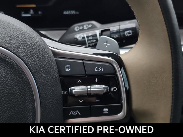 Certified 2025 Kia Sorento SX Prestige w/ Olive Brown Leather Package AWD/4WD image 31