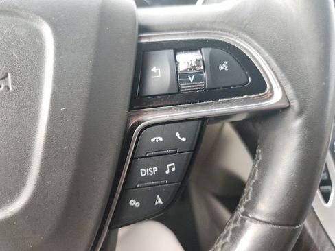 Used 2020 Lincoln Nautilus Reserve w/ Equipment Group 201A FWD image 33