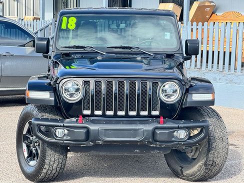 Used 2018 Jeep Wrangler Unlimited Rubicon AWD/4WD image 2