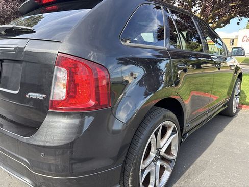 Used 2013 Ford Edge Sport w/ Driver Entry Pkg FWD image 10
