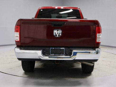 Used 2024 RAM 2500 Tradesman w/ Chrome Appearance Group AWD/4WD image 9