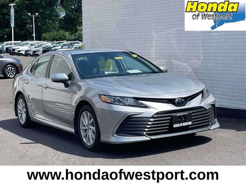 Used 2023 Toyota Camry LE AWD/4WD image 1