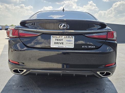 Certified 2022 Lexus ES 350 F Sport w/ Accessory Package 2 FWD image 11
