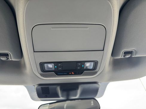 Used 2025 Ford F150 XLT w/ Equipment Group 301A Standard AWD/4WD image 23