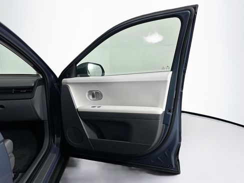 Used 2024 Hyundai Ioniq 5 SEL image 32
