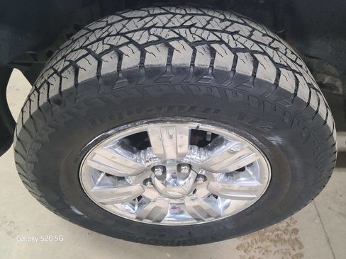 Used 2010 Ford F150 XLT image 14