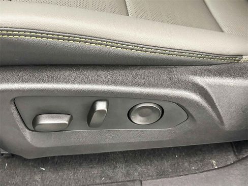 New 2026 Chevrolet Colorado ZR2 w/ ZR2 Bison Edition image 21