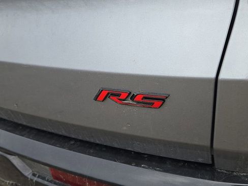 Used 2025 Chevrolet Traverse RS w/ LPO, Floor Liner Package AWD/4WD image 32