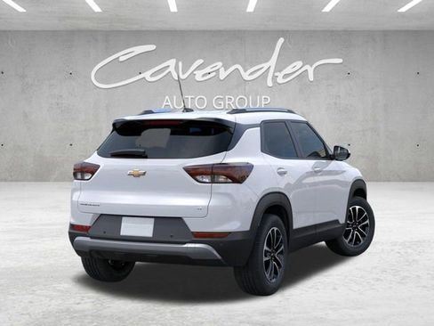 New 2026 Chevrolet TrailBlazer LT w/ Convenience Package FWD image 4