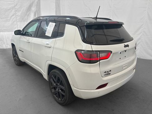 Used 2024 Jeep Compass Limited w/ High Altitude Package AWD/4WD image 5