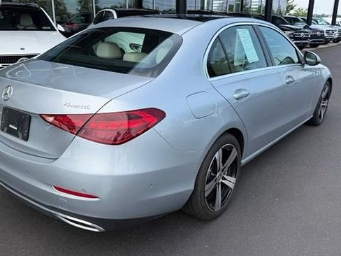 Used 2023 Mercedes-Benz C 300 4MATIC Sedan image 9