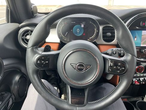 Used 2022 MINI Cooper S w/ Signature Upholstery Package image 16