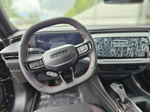 New 2026 Dodge Charger R/T w/ Blacktop Package AWD/4WD image 18