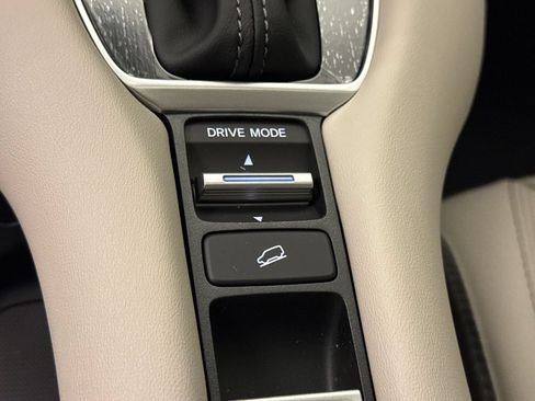 New 2027 Honda HR-V EX-L image 28