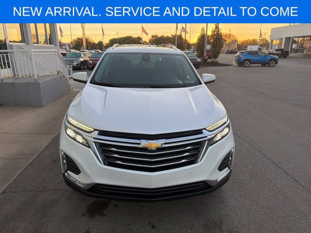 Used 2024 Chevrolet Equinox Premier w/ LPO, Floor Liner Package FWD image 4