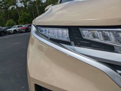 Certified 2024 Hyundai Santa Cruz SEL FWD image 9