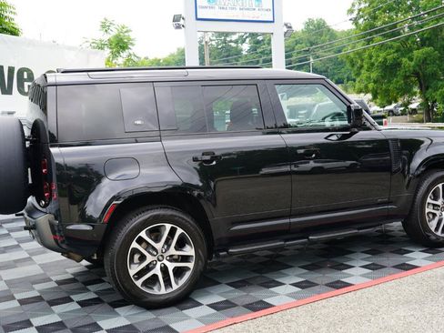 Used 2021 Land Rover Defender 110 X-Dynamic SE AWD/4WD image 8
