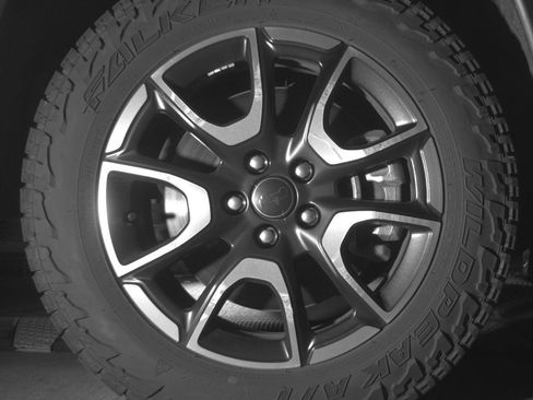 Used 2025 Jeep Compass Trailhawk AWD/4WD image 12