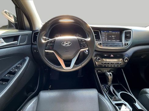 Used 2018 Hyundai Tucson Limited w/ Cargo Package FWD image 6