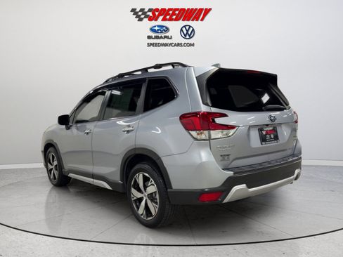 Used 2019 Subaru Forester Touring AWD/4WD image 8