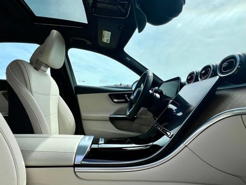 Certified 2023 Mercedes-Benz C 300 4MATIC Sedan image 17