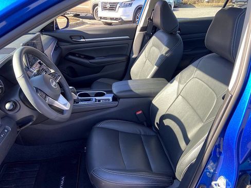 Certified 2025 Nissan Altima 2.5 SL image 11