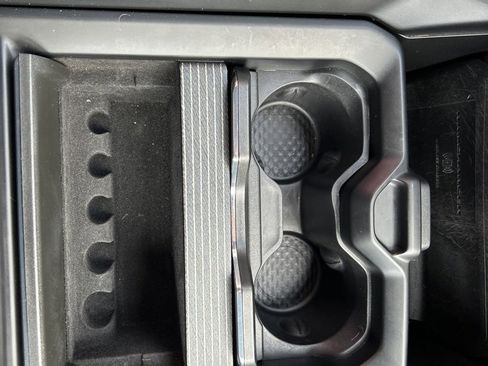 Used 2021 RAM 1500 Limited image 17