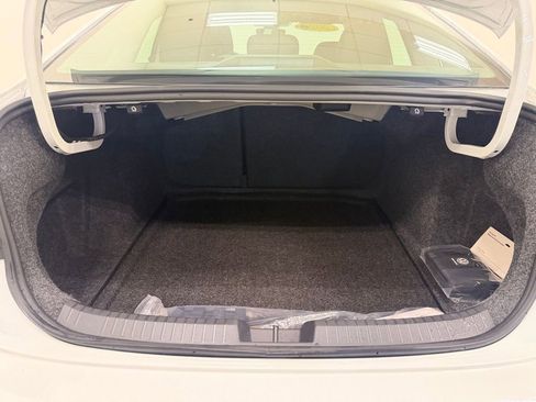 Used 2024 Volkswagen Jetta S image 6